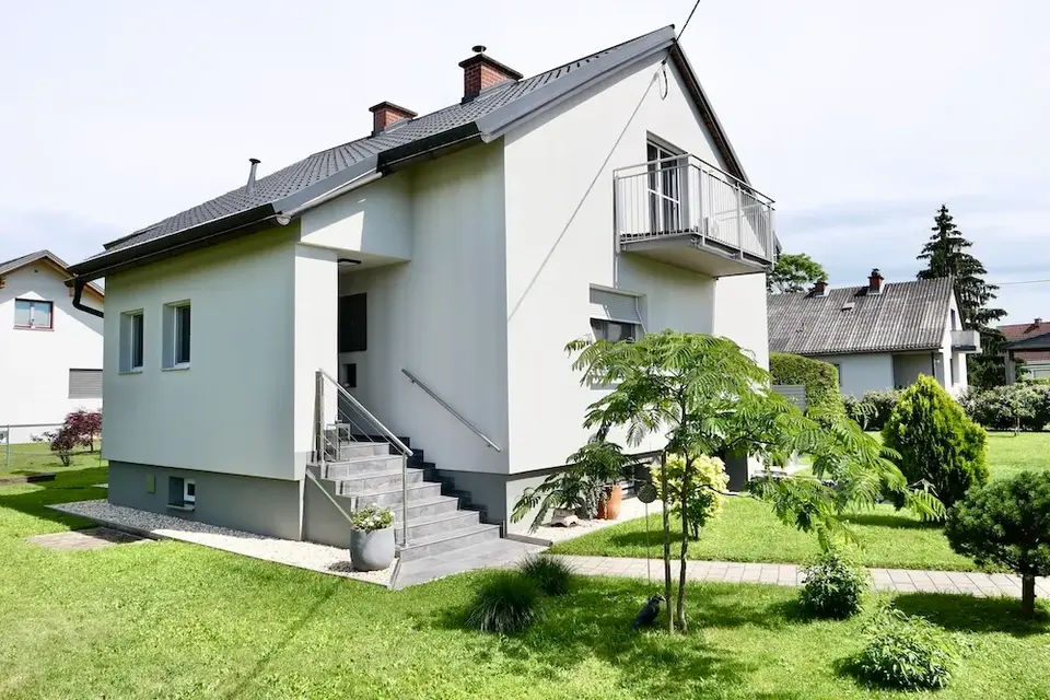 Außerordentlich gepflegtes Einfamilienhaus, voll möbliert, in ruhiger Lage in Graz-Liebenau / Murfeld