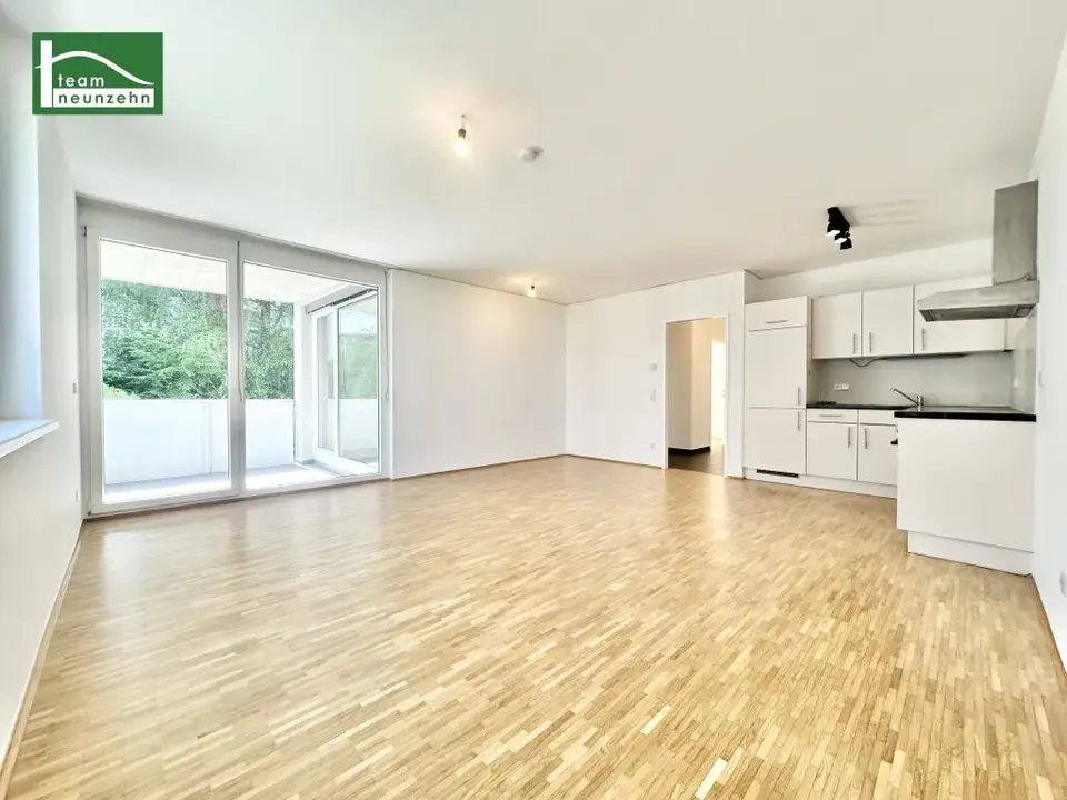 Moderne 4-Zimmer-Wohnung mit Freifläche - Wohnen in Grünlage!