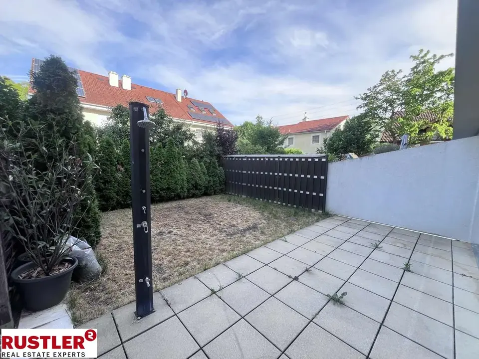 Ankommen und Wohlfühlen - Ihr Zuhause in der Lobau | Reihenhaus mit Garten, Terrasse & Garage