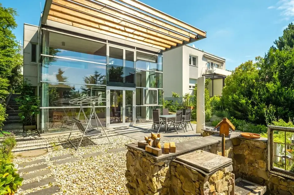 Prämiertes Architektenhaus mit Garten und Terrasse in 1230 Wien - Ihr Traumzuhause!