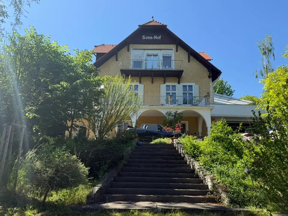 Historische Villa mit großem Parkgarten in Graz-Mariagrün - ein Unikat mit Seele
