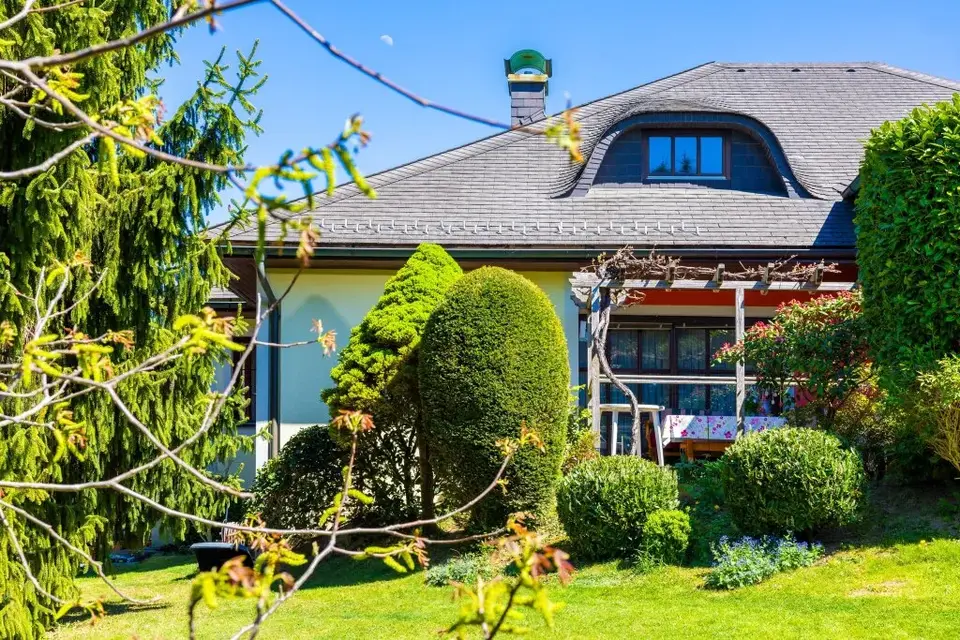 Waltendorf: Großzügige Villa auf 1.120 m² Grundstück | WA 0,3-0,6