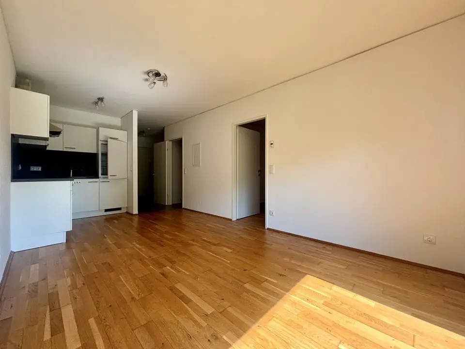 2-Zimmer Wohnung mit Balkon!