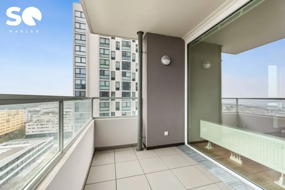 # SQ - HOCH33 - WOHNEN MIT WEITBLICK IM HÖCHSTGELEGENEN WOHNGEBÄUDE WIENS