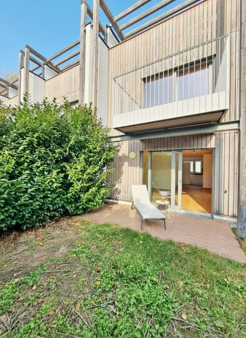 ++NEU++ TOP für Familien & Anleger! Hochwertiges Reihenhaus mit Garten und perfekter U1-Anbindung! PKW-Stellplatz, Eigengarten, Südwest-Terrasse, Sonne+++