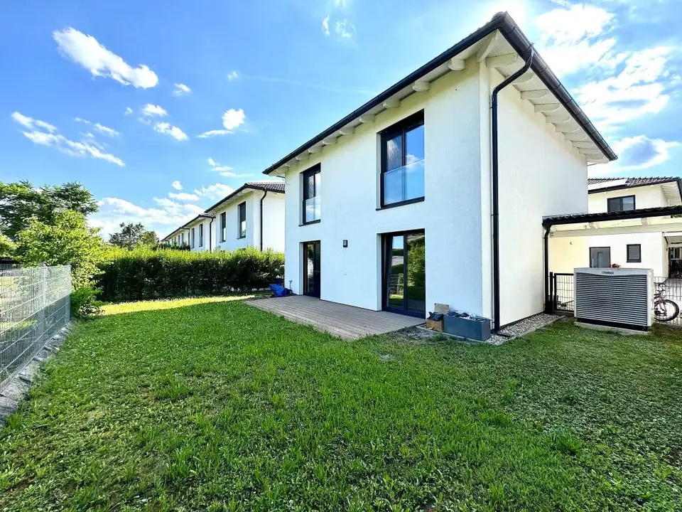 Exclusive Family Home with Private Garden - Seestadt Villen Aspern