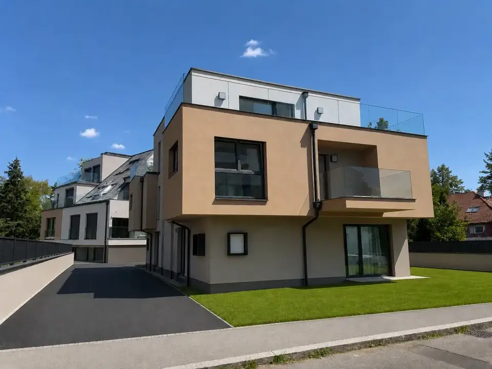 SCHLÜSSELFERTIGE ÜBERGABE - WÄRMEPUMPE - ZIEGELIT - DECKENKÜHLUNG - ELEKTRISCHE AUßENBESCHATTUNG!